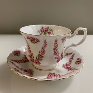 ROYAL ALBERT - Pink Brocade